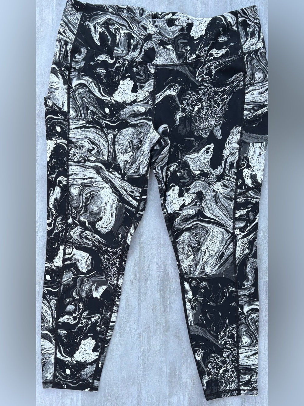 Black and White Marbled workout leggings